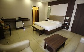 Vels Hotel